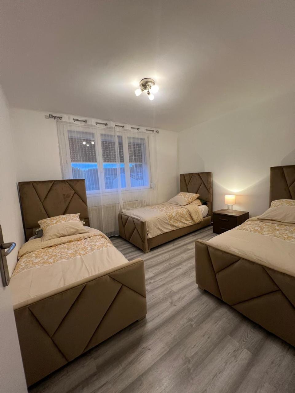 Maison 8 Personnes Faches-Thumesnil Exteriör bild